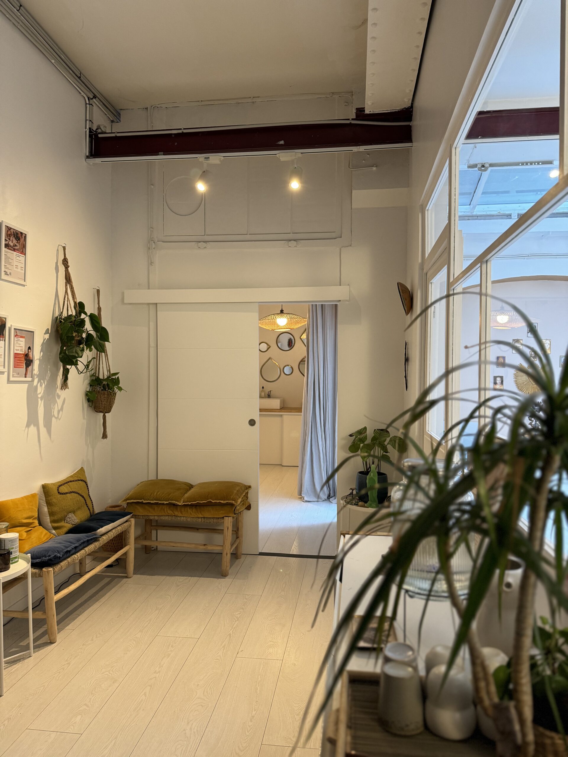 Mayashala_Yoga_Paris