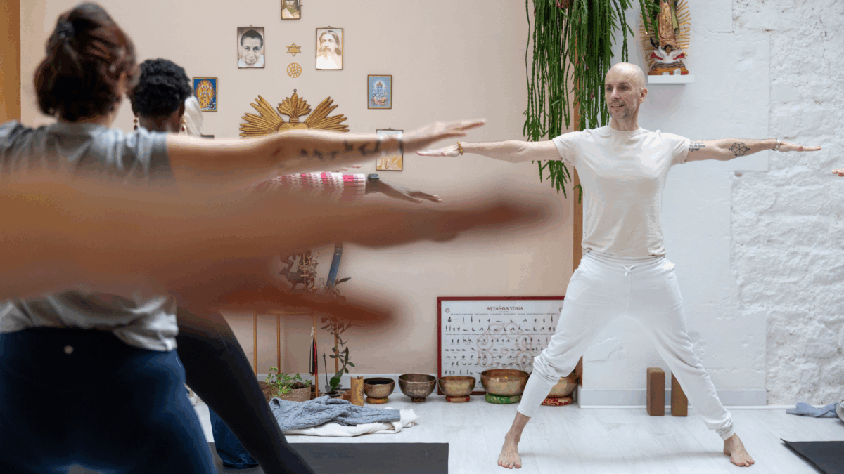 200H Hatha Vinyasa Yoga