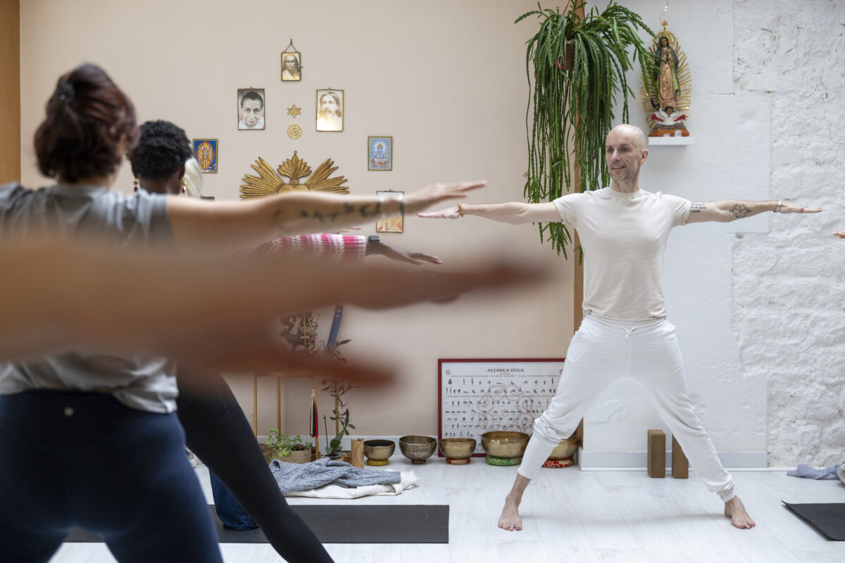 200H Hatha Vinyasa Yoga